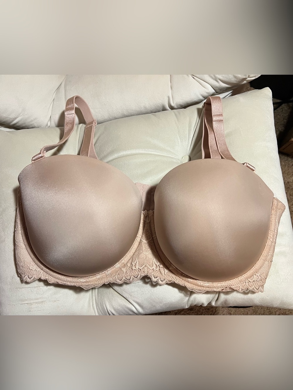 Torrid Bombshell Everyday Strapless‎ Bra in Nude Size 38F